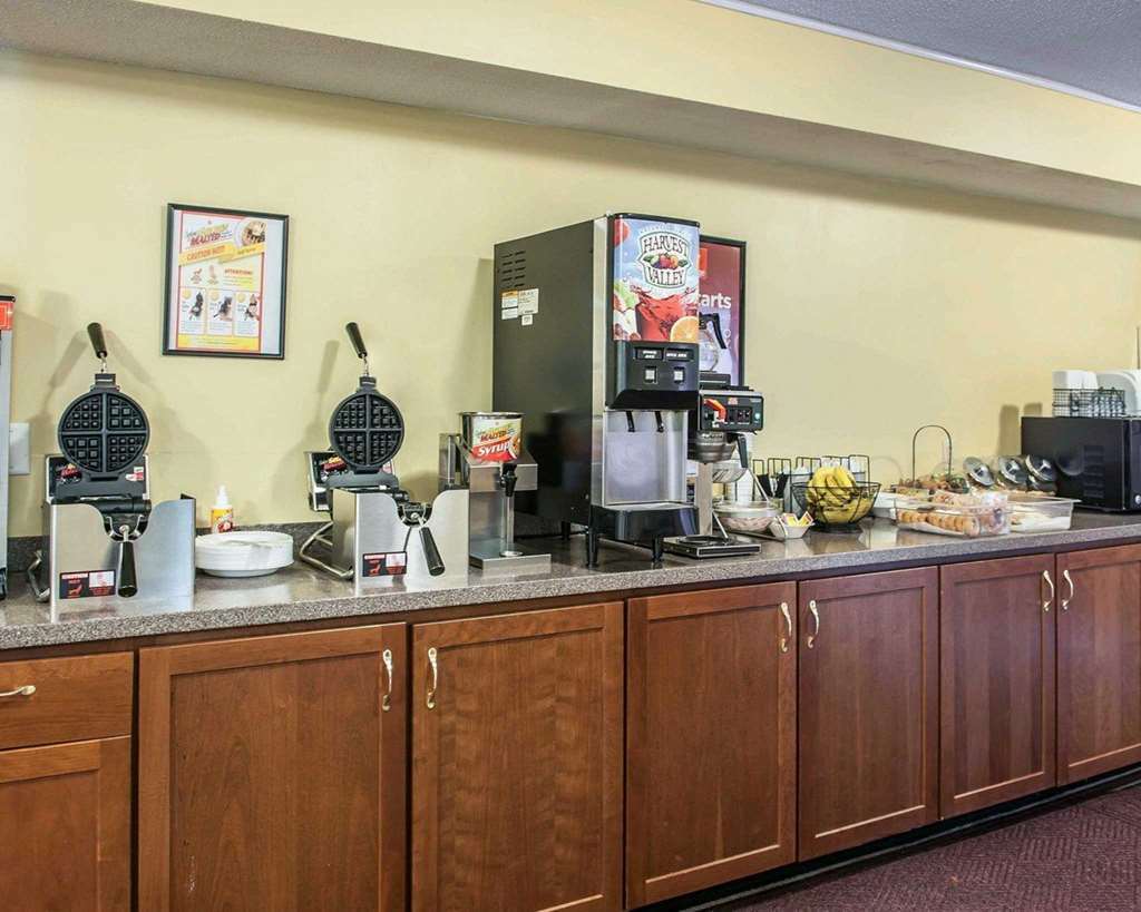 Royal Inn Rockville Restaurant photo